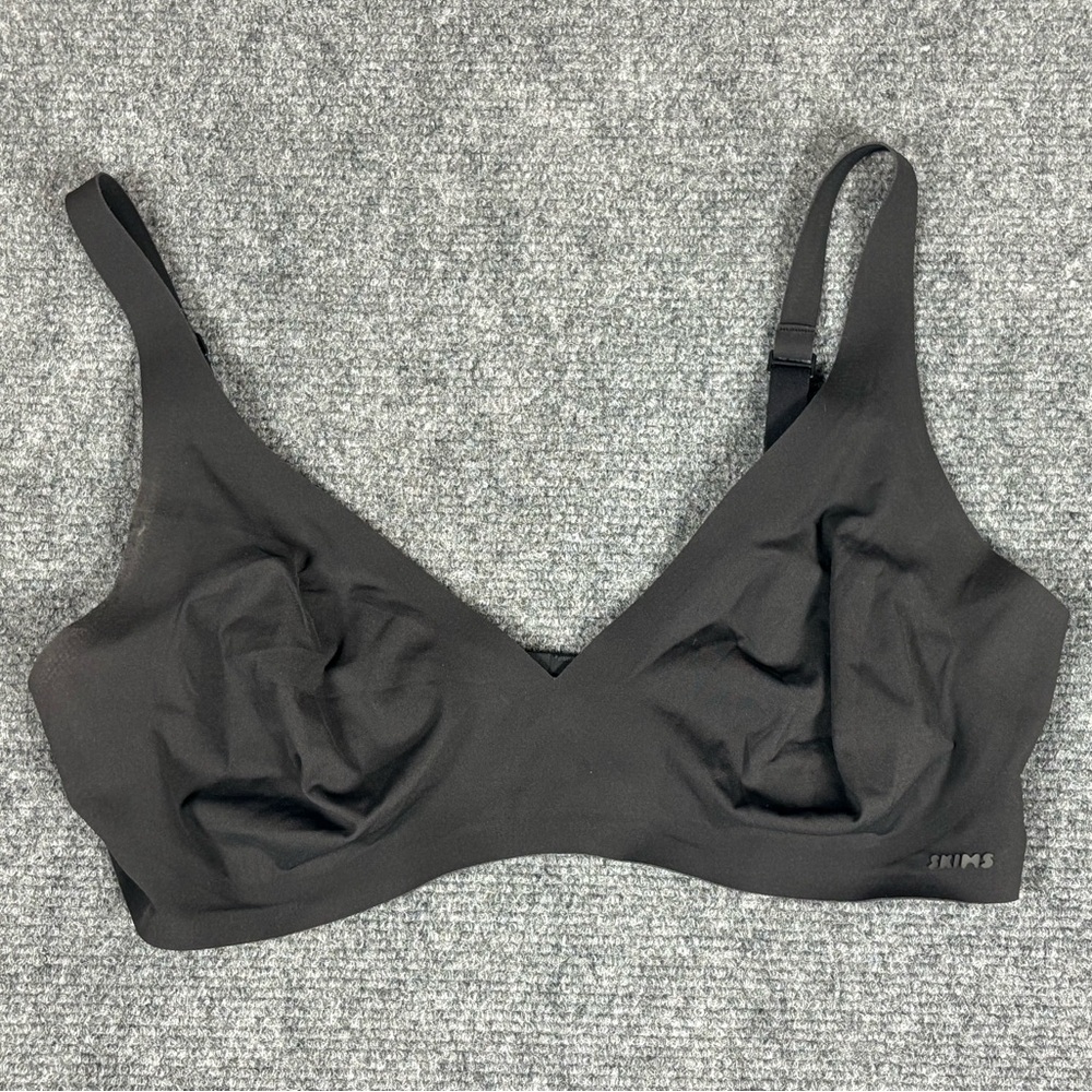 Skims Naked Plunge Bra Onyx Wireless XL
